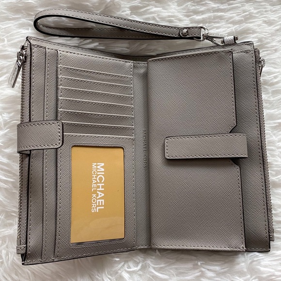 NWT Michael Kors Jet Set Travel Double Zip Wallet - Picture 3 of 5